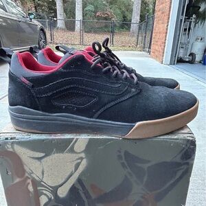 Black and Red Men's Sneakers